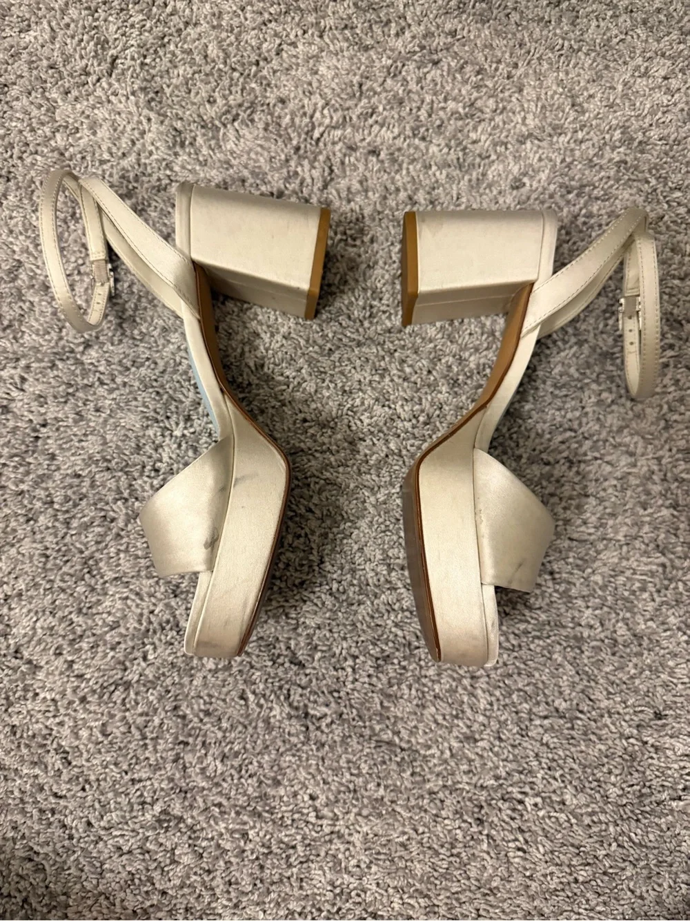 Vince Camuto Pendreya Ankle-Strap Satin Block Heels Ivory | Bridal | Size 6.5 - Picture 6 of 8